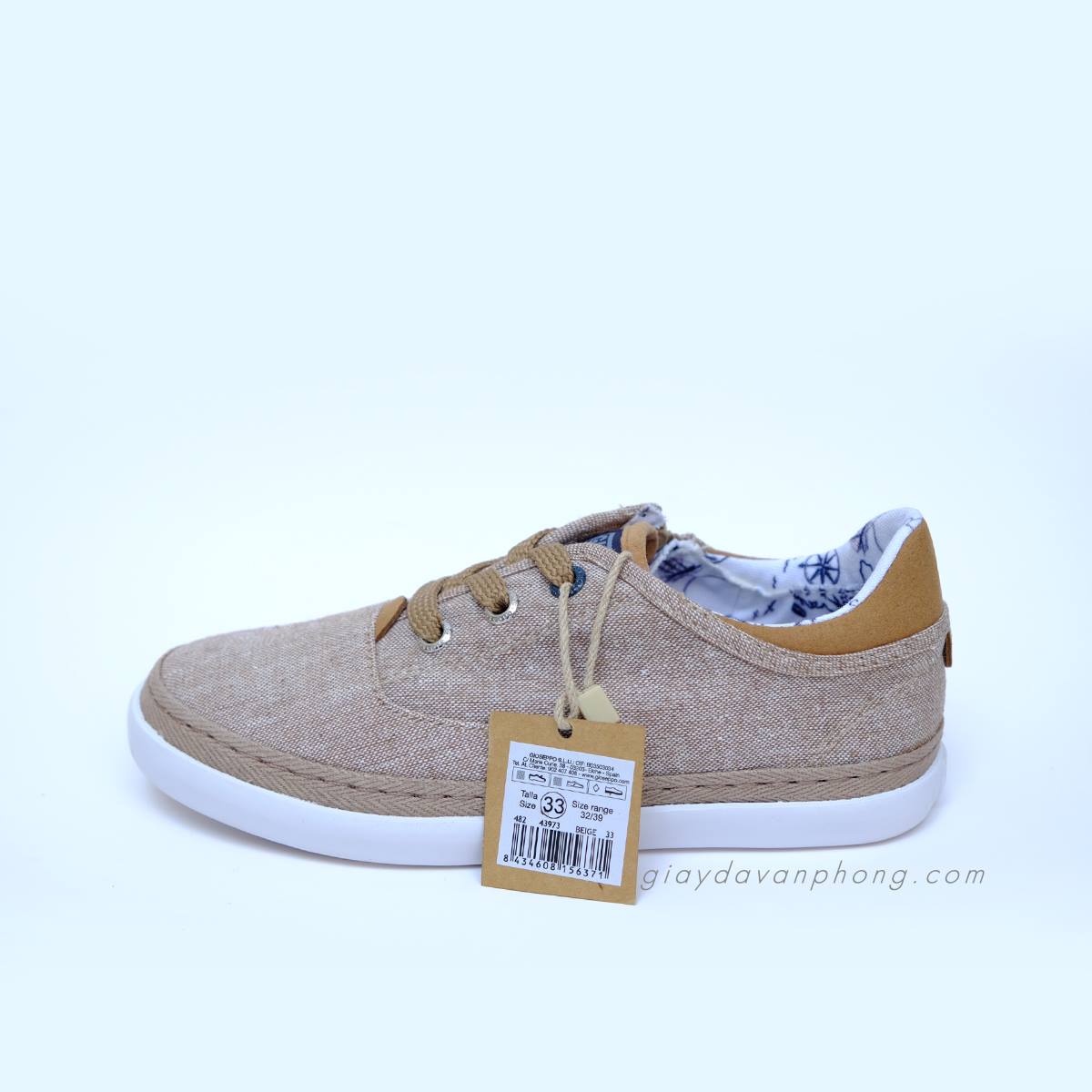 SNEAKER 